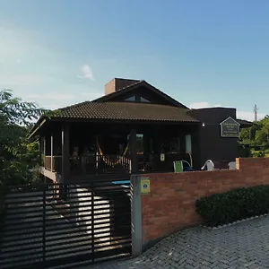 Quarto em Acomodações Particulares Casa Marrom Do Chef, Araranguá